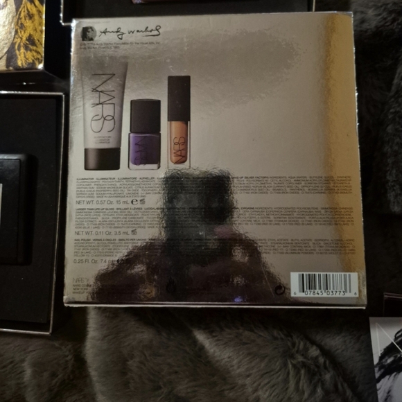 NARS ANDY WARHOL DEBBIE HARRY EYE CHEEK PALETTE/TAKE A WALK ON THE WILD SIDE SET - Picture 6 of 7